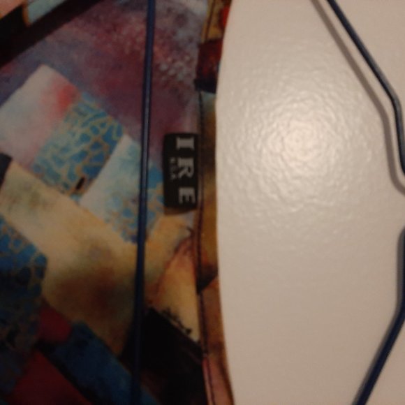 My favourite IRE Silky Top - Picture 2 of 2